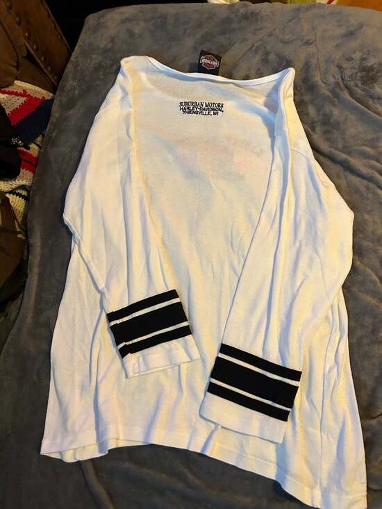Harley-Davidson long sleeve size XLarge - Picture 4 of 5